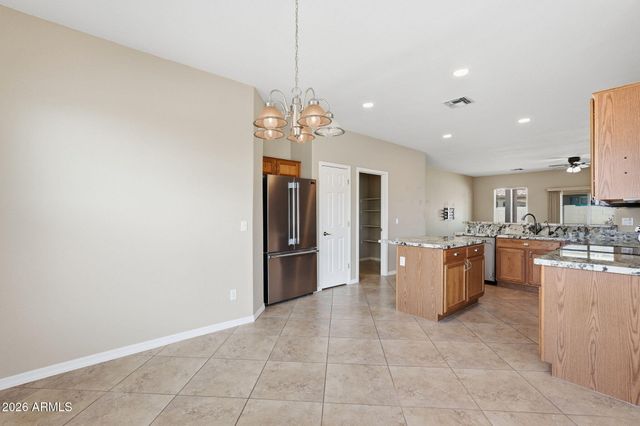 3220 E GLENEAGLE Drive, Chandler, AZ 85249