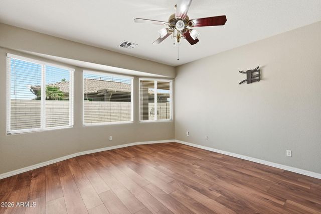 3220 E GLENEAGLE Drive, Chandler, AZ 85249