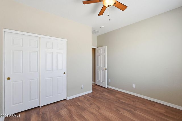 3220 E GLENEAGLE Drive, Chandler, AZ 85249