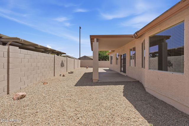 3220 E GLENEAGLE Drive, Chandler, AZ 85249