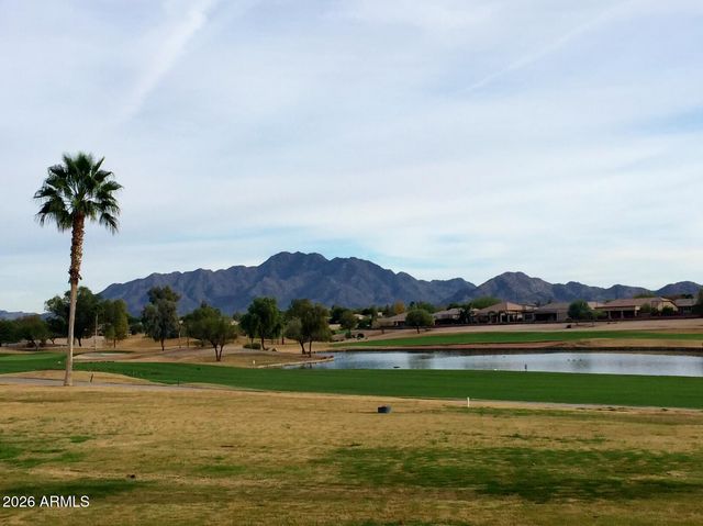3220 E GLENEAGLE Drive, Chandler, AZ 85249