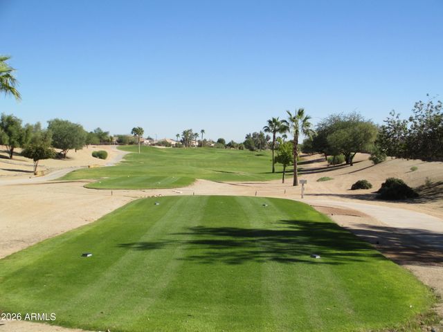 3220 E GLENEAGLE Drive, Chandler, AZ 85249