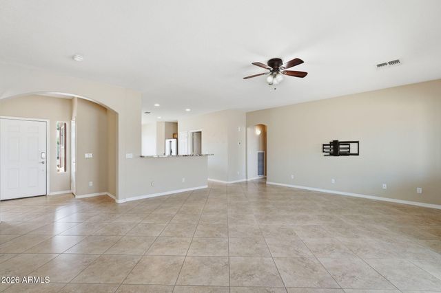 3220 E GLENEAGLE Drive, Chandler, AZ 85249