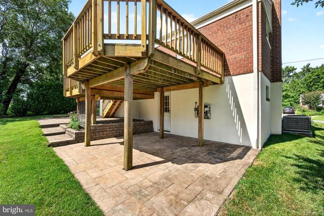 11407 GRAYLING LN, Rockville, MD 20852