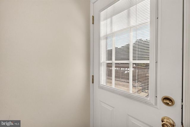 11407 GRAYLING LN, Rockville, MD 20852