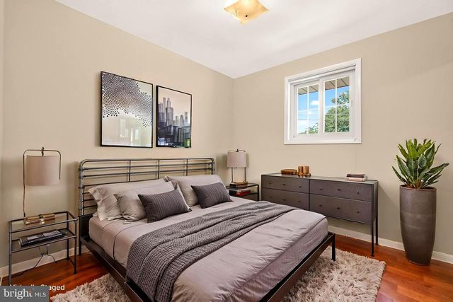 11407 GRAYLING LN, Rockville, MD 20852