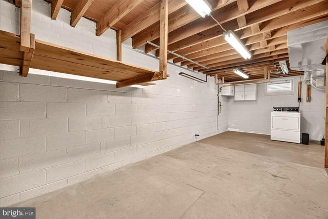 11407 GRAYLING LN, Rockville, MD 20852