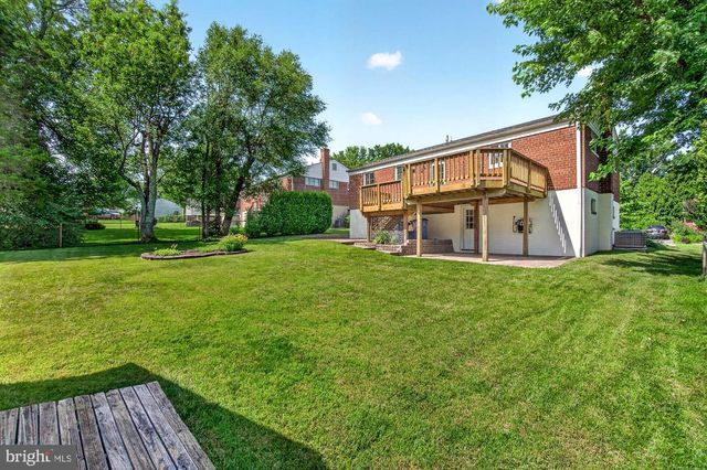 11407 GRAYLING LN, Rockville, MD 20852