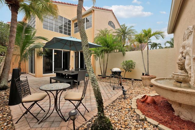 27 Via Del Corso, Palm Beach Gardens, FL 33418