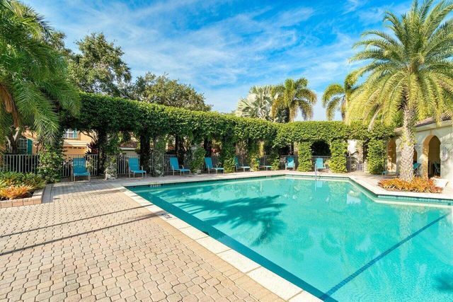 27 Via Del Corso, Palm Beach Gardens, FL 33418