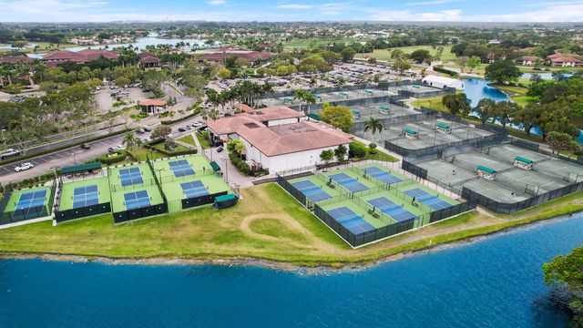 27 Via Del Corso, Palm Beach Gardens, FL 33418