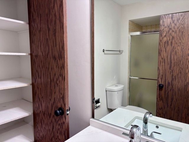 7737 W Golf Drive 101, Palos Heights, IL 60463