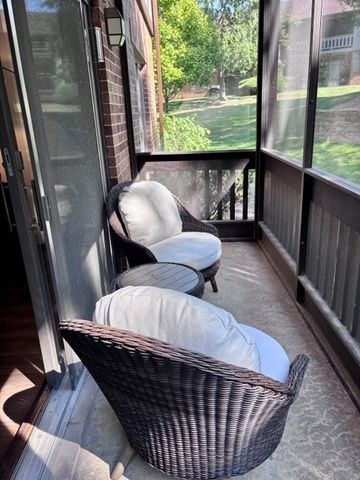 7737 W Golf Drive 101, Palos Heights, IL 60463