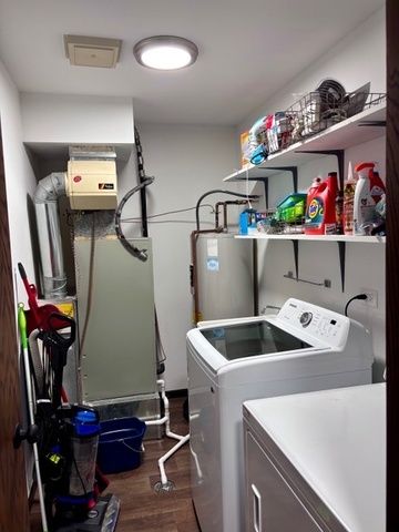 7737 W Golf Drive 101, Palos Heights, IL 60463