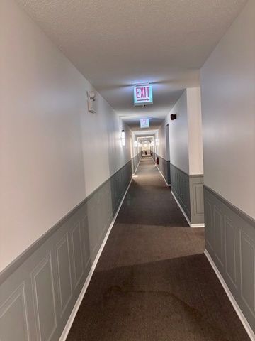 7737 W Golf Drive 101, Palos Heights, IL 60463