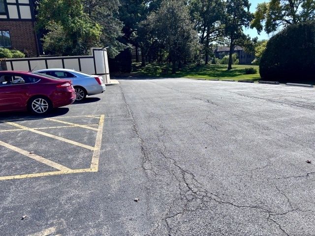 7737 W Golf Drive 101, Palos Heights, IL 60463