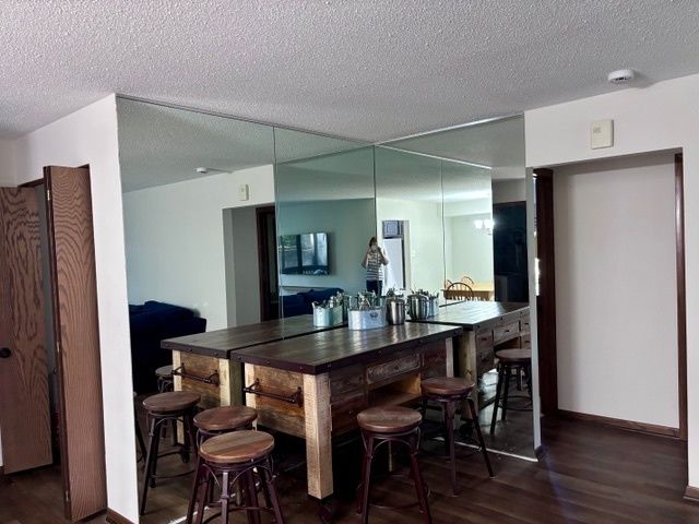 7737 W Golf Drive 101, Palos Heights, IL 60463