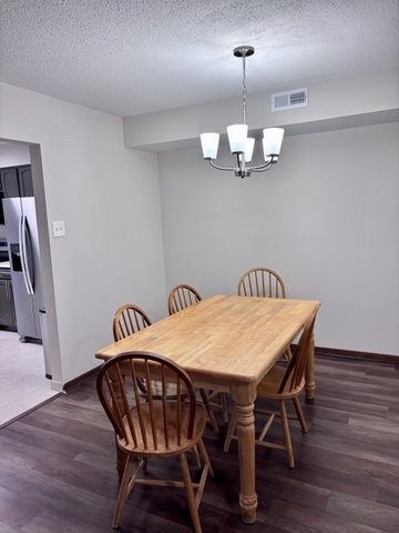 7737 W Golf Drive 101, Palos Heights, IL 60463