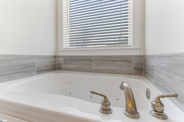 127 Owens Creek Court, Greer, SC 29651