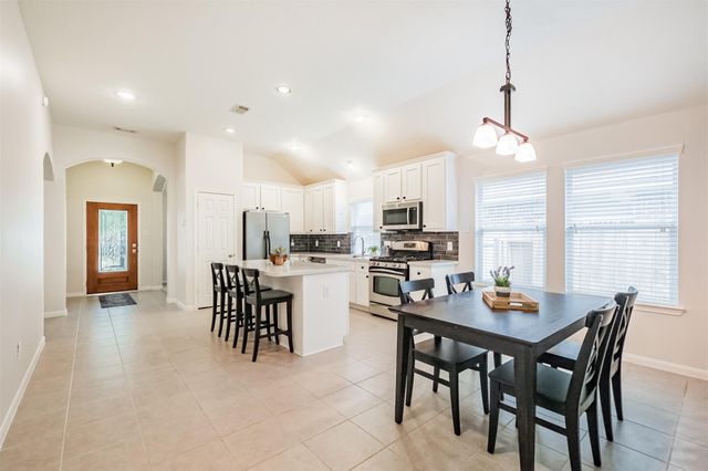 11330 Overland Trail Dr Drive, Richmond, TX 77406