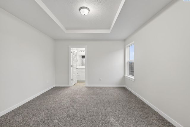 605 E Eureka Ave, Pasco, WA 99301