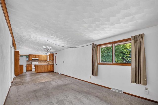 414 Jubilee Lane, Madison, WI 53718