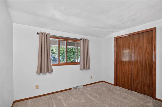 414 Jubilee Lane, Madison, WI 53718