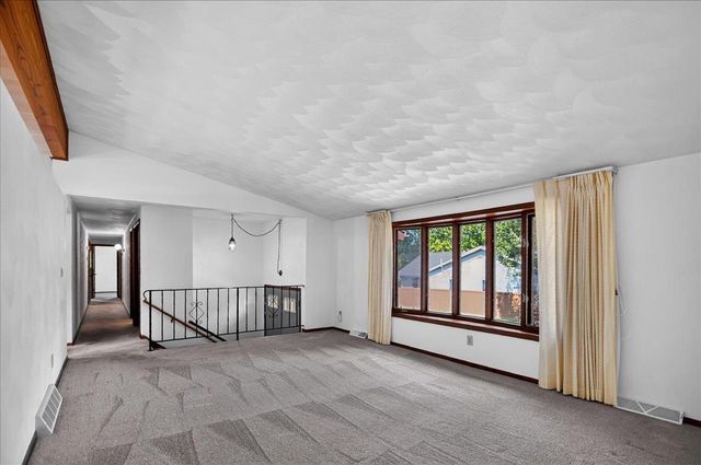 414 Jubilee Lane, Madison, WI 53718