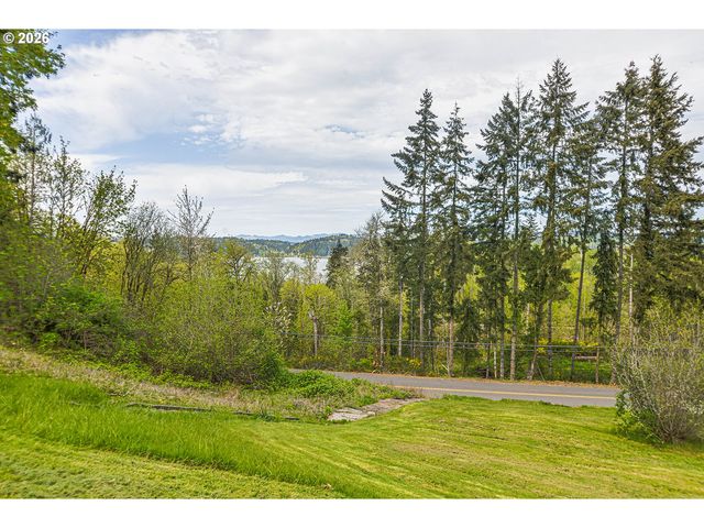 80406 BODINE Rd, Clatskanie, OR 97016