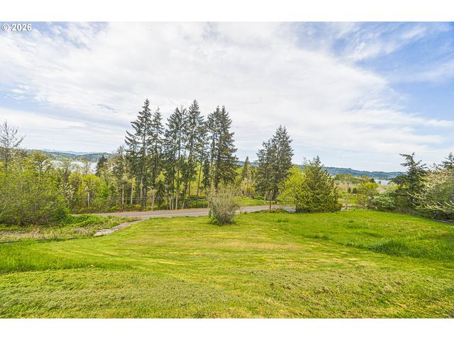 80406 BODINE Rd, Clatskanie, OR 97016