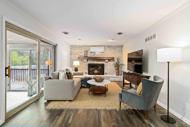 8140 Maxfield Lane, Madeira, OH 45243