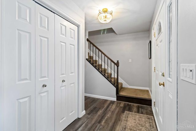 8140 Maxfield Lane, Madeira, OH 45243