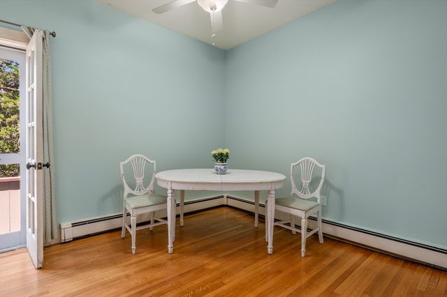 177 Main St A, Amesbury, MA 01913