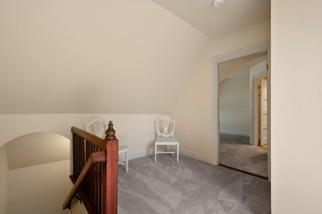 177 Main St A, Amesbury, MA 01913