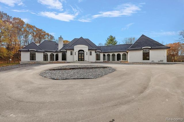 625 Fairbrook Street, Northville, MI 48167