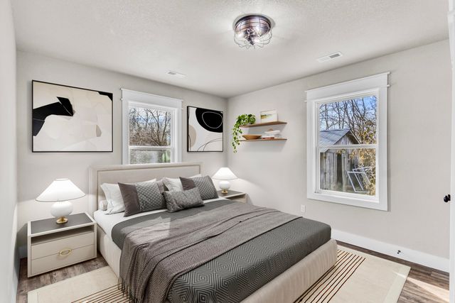 519 Myrtle Street, Monett, MO 65708