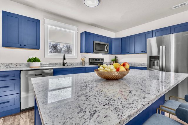 519 Myrtle Street, Monett, MO 65708