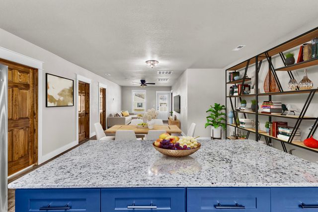 519 Myrtle Street, Monett, MO 65708