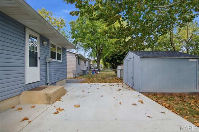 803 W Nixon Drive, O'fallon, IL 62269