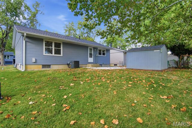 803 W Nixon Drive, O'fallon, IL 62269