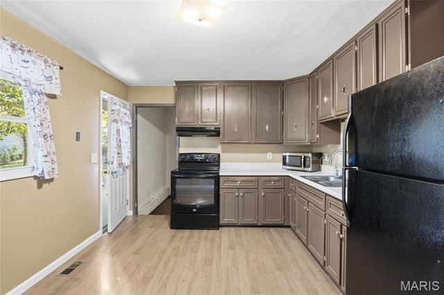 803 W Nixon Drive, O'fallon, IL 62269