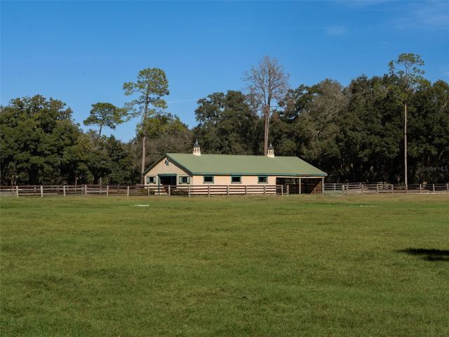 4951 SE 216TH AVENUE, Morriston, FL 32668