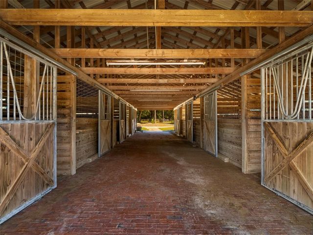 4951 SE 216TH AVENUE, Morriston, FL 32668