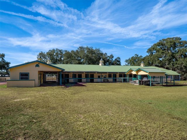 4951 SE 216TH AVENUE, Morriston, FL 32668