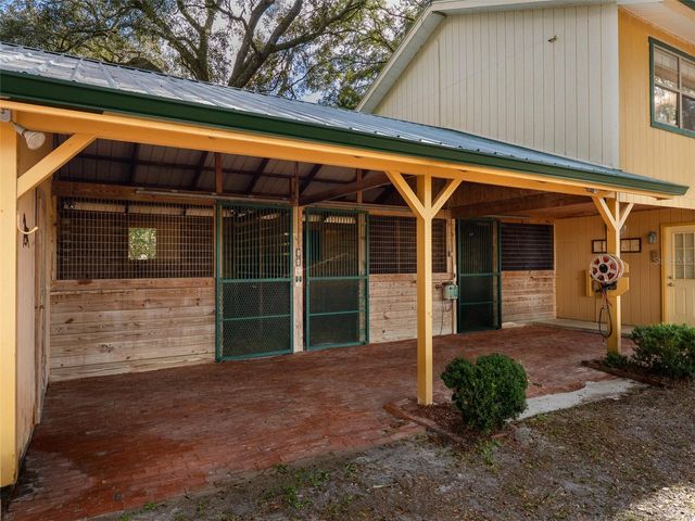 4951 SE 216TH AVENUE, Morriston, FL 32668