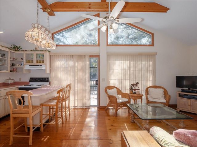 4951 SE 216TH AVENUE, Morriston, FL 32668