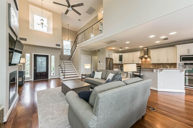 3100 Massengale Lane, Webster, TX 77598