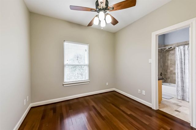 3100 Massengale Lane, Webster, TX 77598