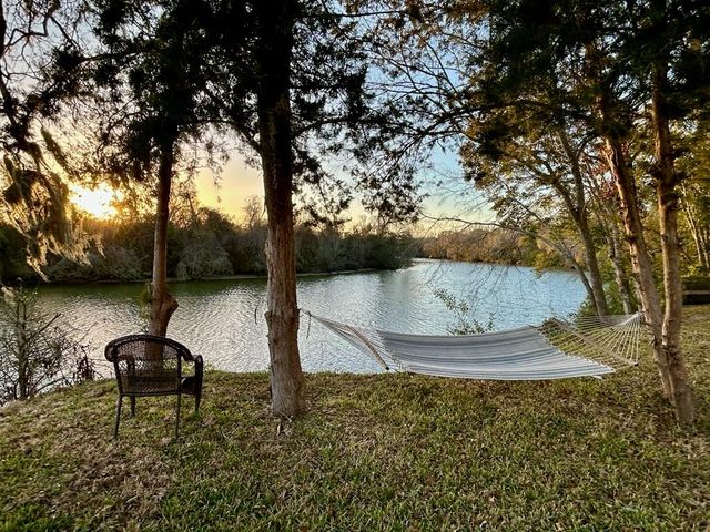 3100 Massengale Lane, Webster, TX 77598