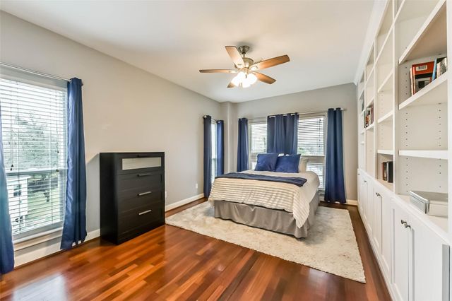 3100 Massengale Lane, Webster, TX 77598